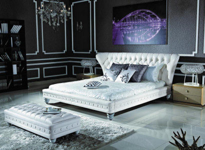 Designer Doppelbett Bett Betten Leder Chesterfield Hotel Luxus Schlafzimmer