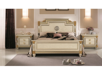 Bett + 2x Nachttisch 3 tlg. Schlafzimmer Set Designer Luxus Schlafzimmer Barock